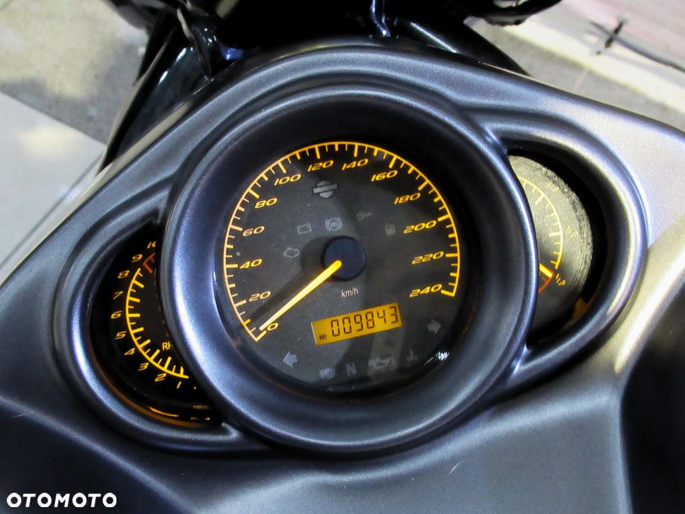 Harley-Davidson V-Rod Night Rod - 21