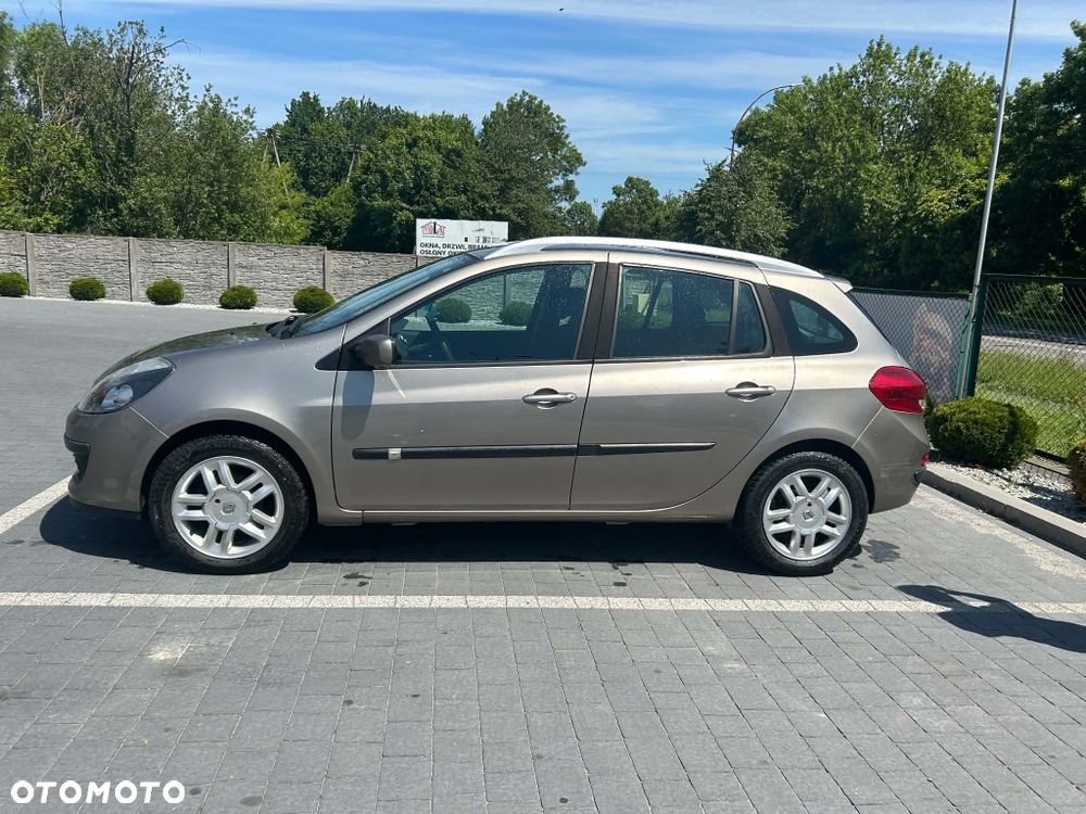 Renault Clio - 3