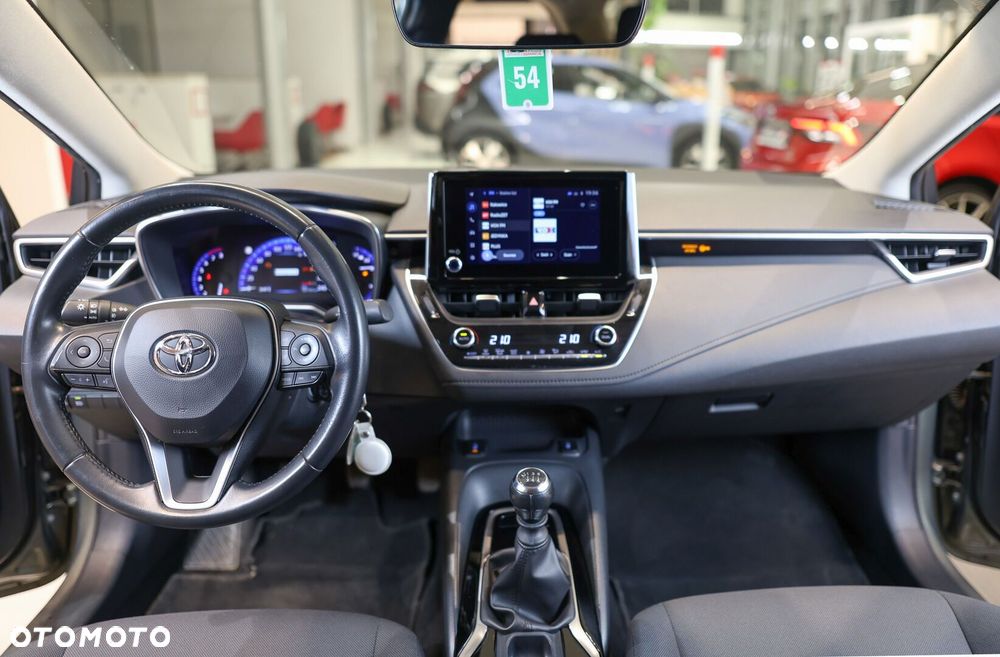 Toyota Corolla - 23