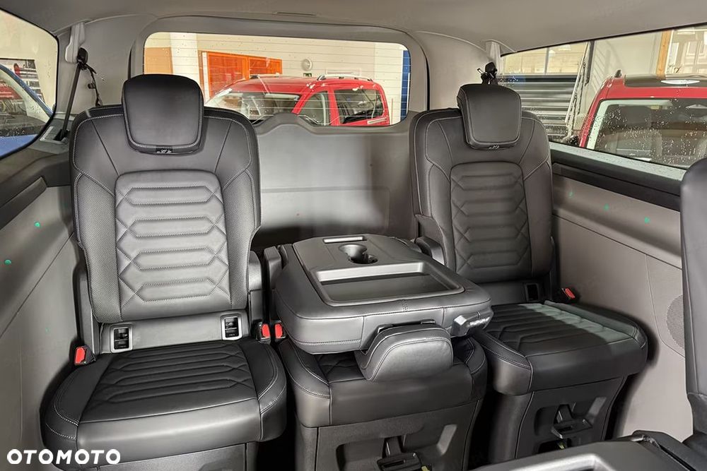 Ford Tourneo Custom - 5