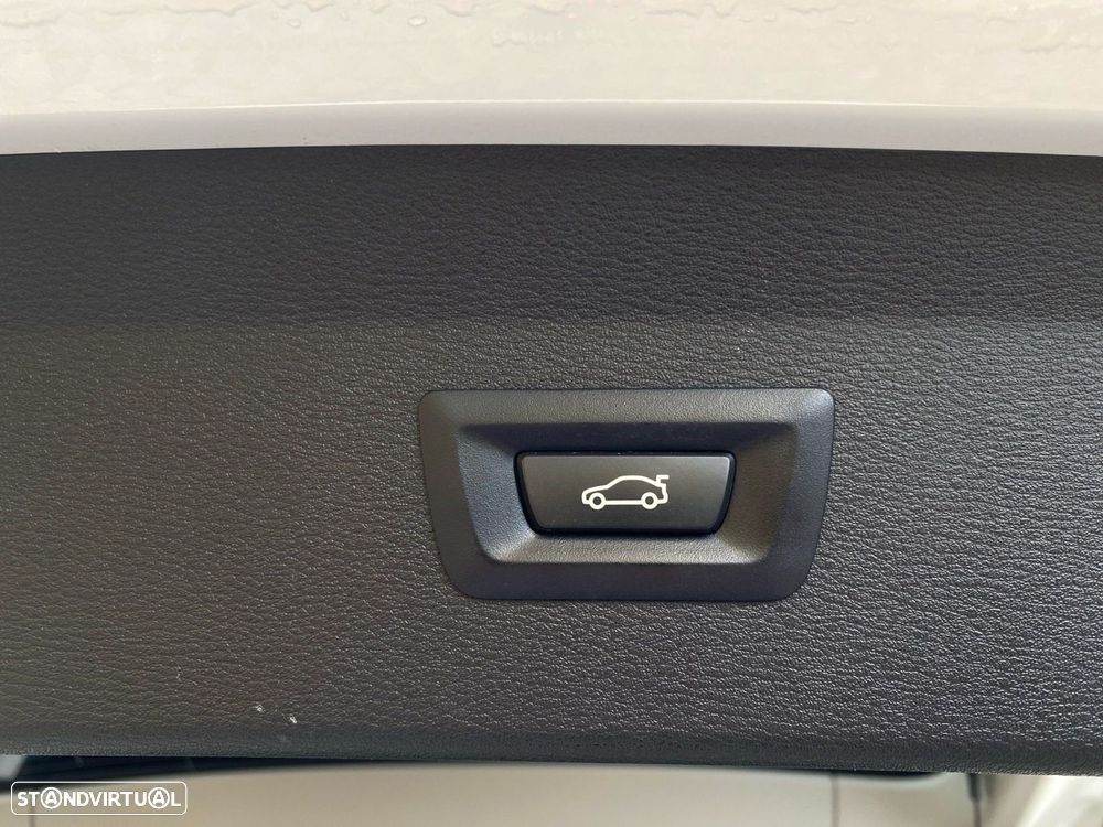 BMW X1 16 d sDrive xLine Auto - 18