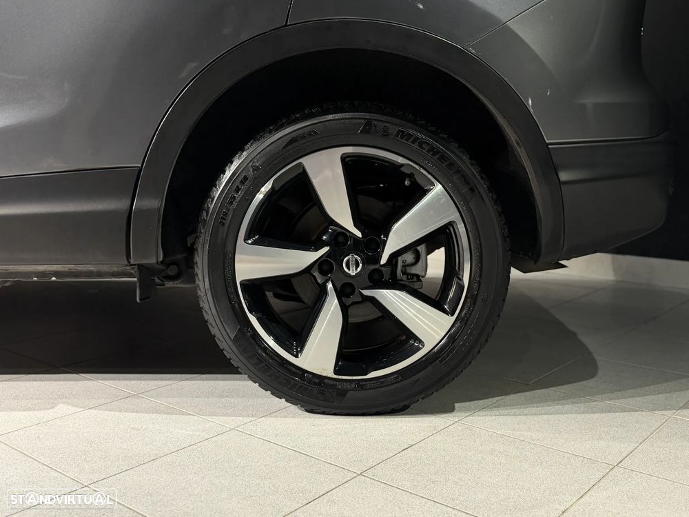 Nissan Qashqai 1.5 dCi TEKNA+ - 8