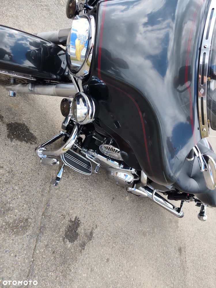 Harley-Davidson Touring Electra Glide - 15