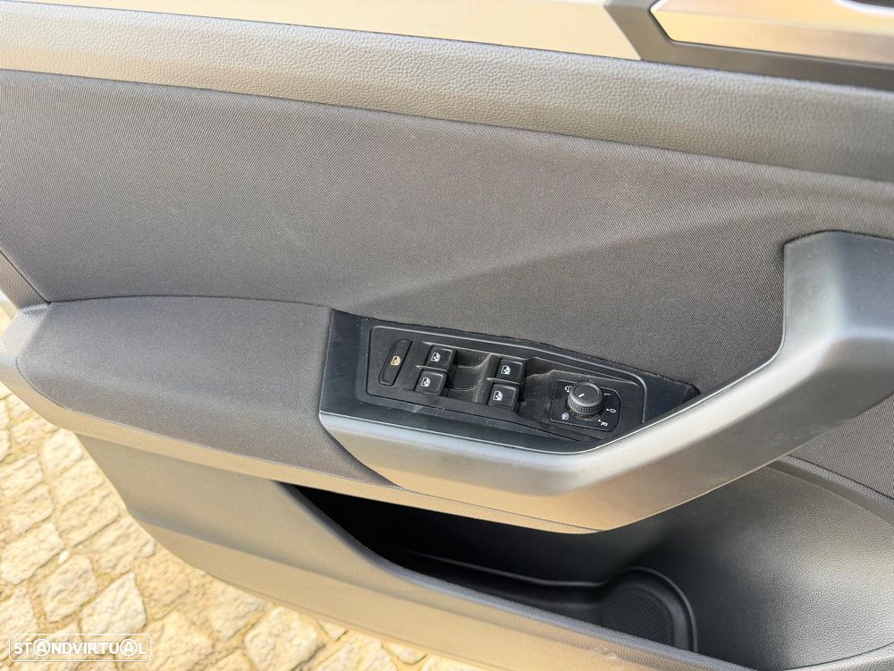 VW T-Roc 1.0 TSI Life - 12