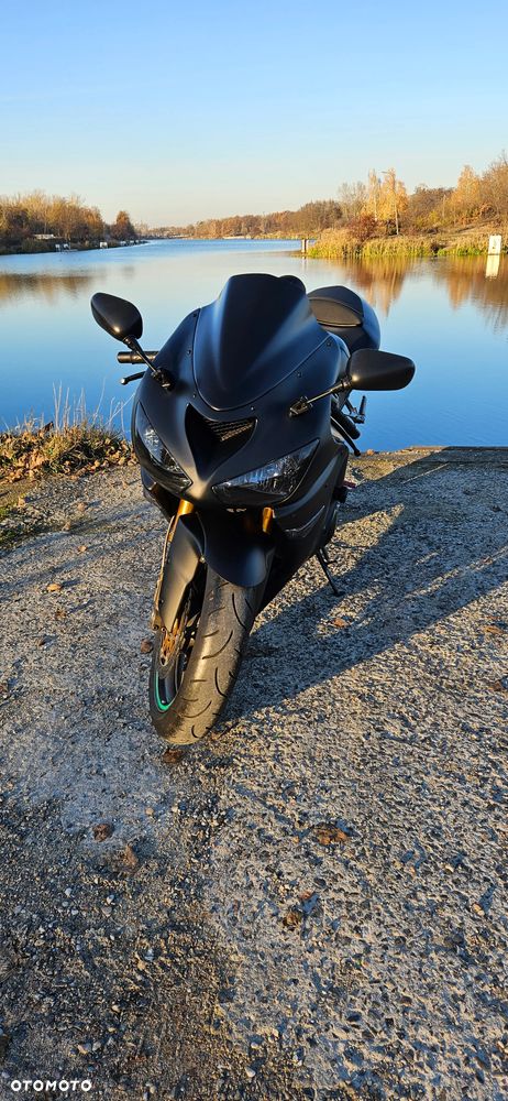 Kawasaki ZX - 16