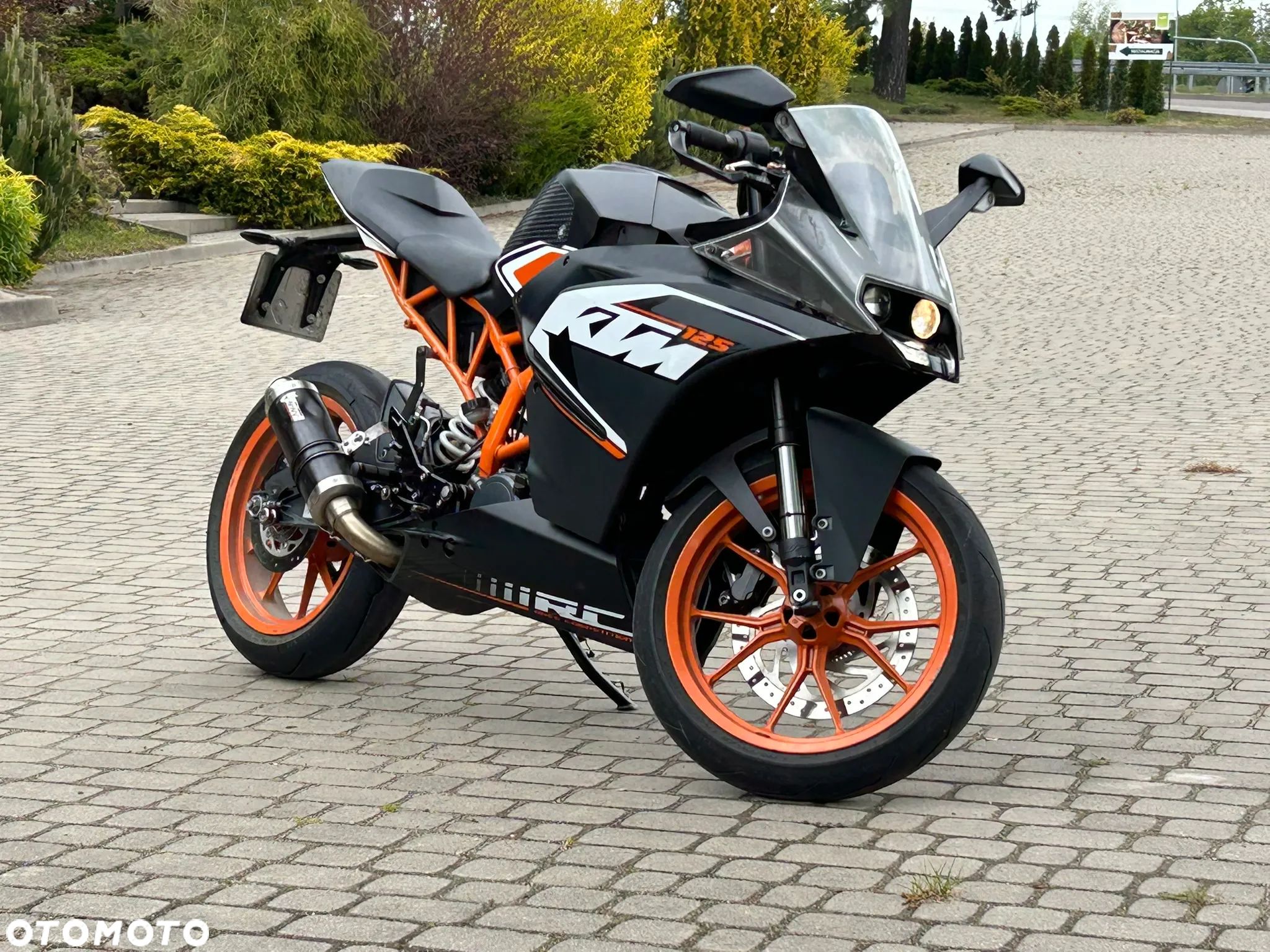 KTM RC 125 - 1