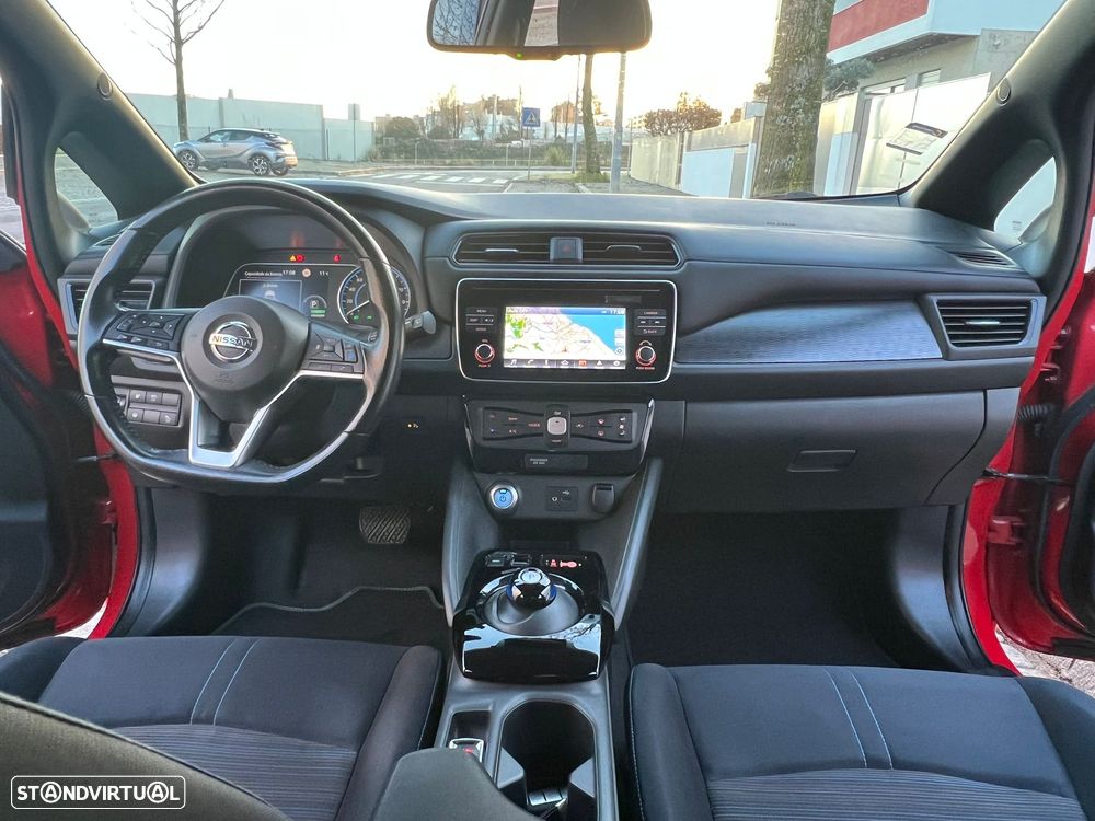 Nissan Leaf Tekna Two Tone - 8
