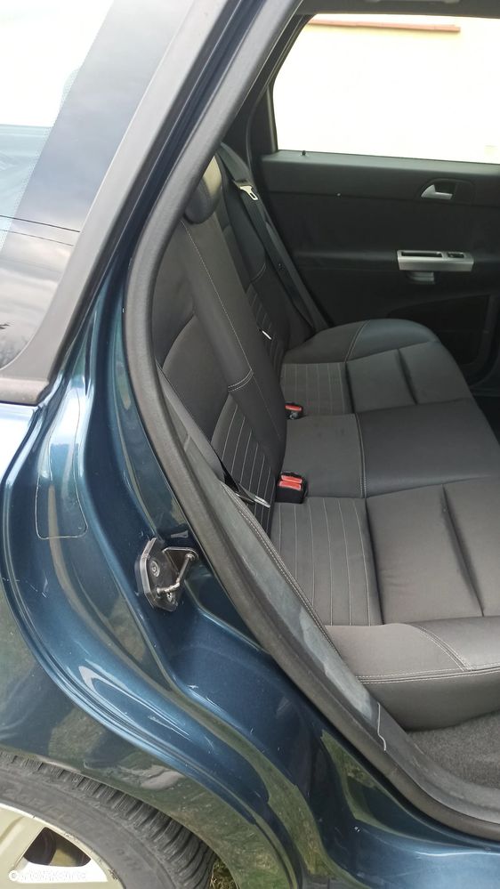 Volvo V50 2.0D Momentum - 30