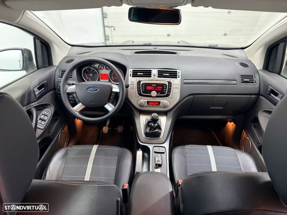 Ford Kuga 2.0 TDCi Titanium - 21