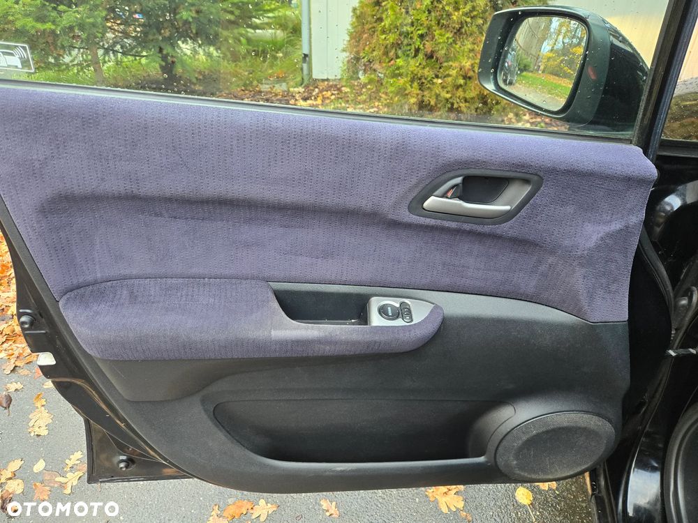 Honda FR-V 1.8 Executive - 21