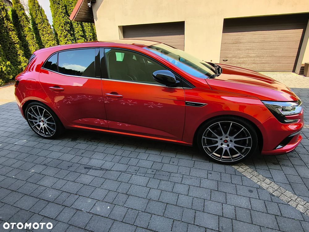 Renault Megane ENERGY TCe 205 EDC GT - 9