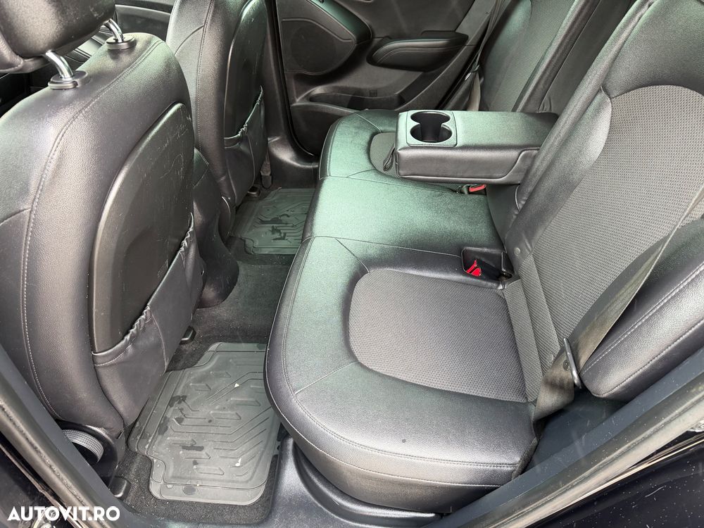 Hyundai ix35 1.7 CRDI 2WD Comfort - 9