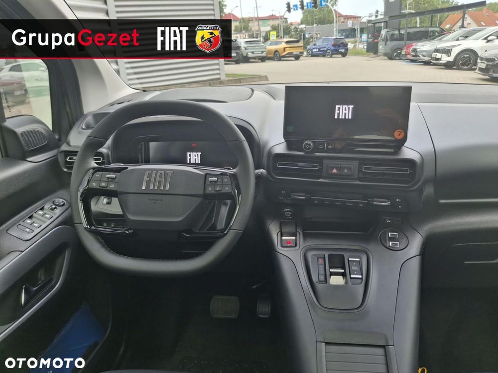 Fiat Qubo - 12