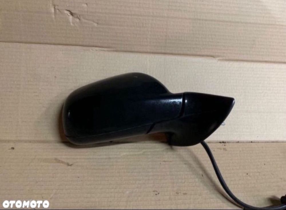 Lusterko zewnętrzne prawe peugeot 407