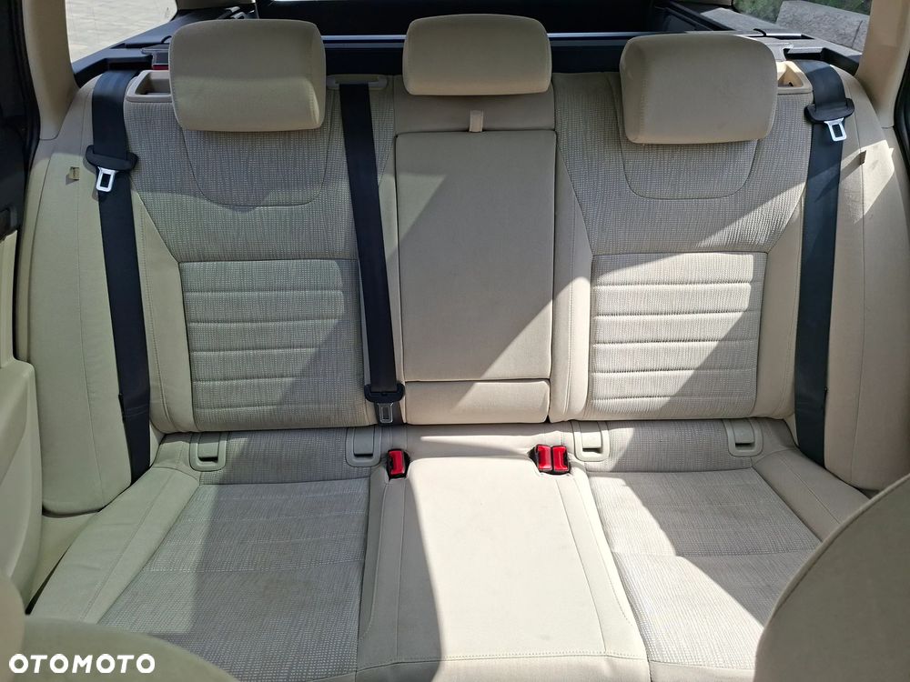 Skoda Octavia 1.6 TDI Ambiente DSG - 18