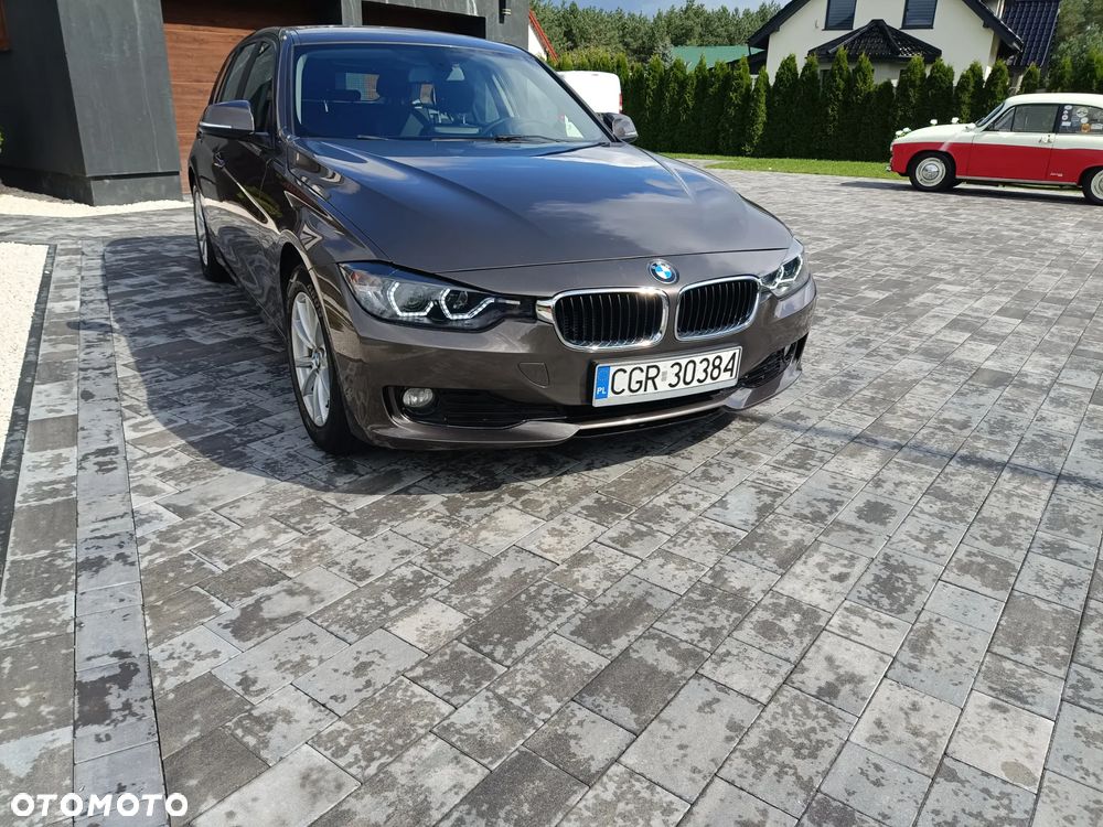 BMW Seria 3 316d - 4