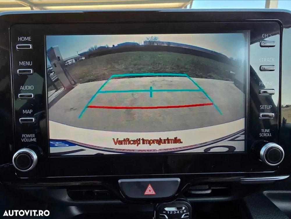 Toyota Yaris 1.5 L Dynamic - 13