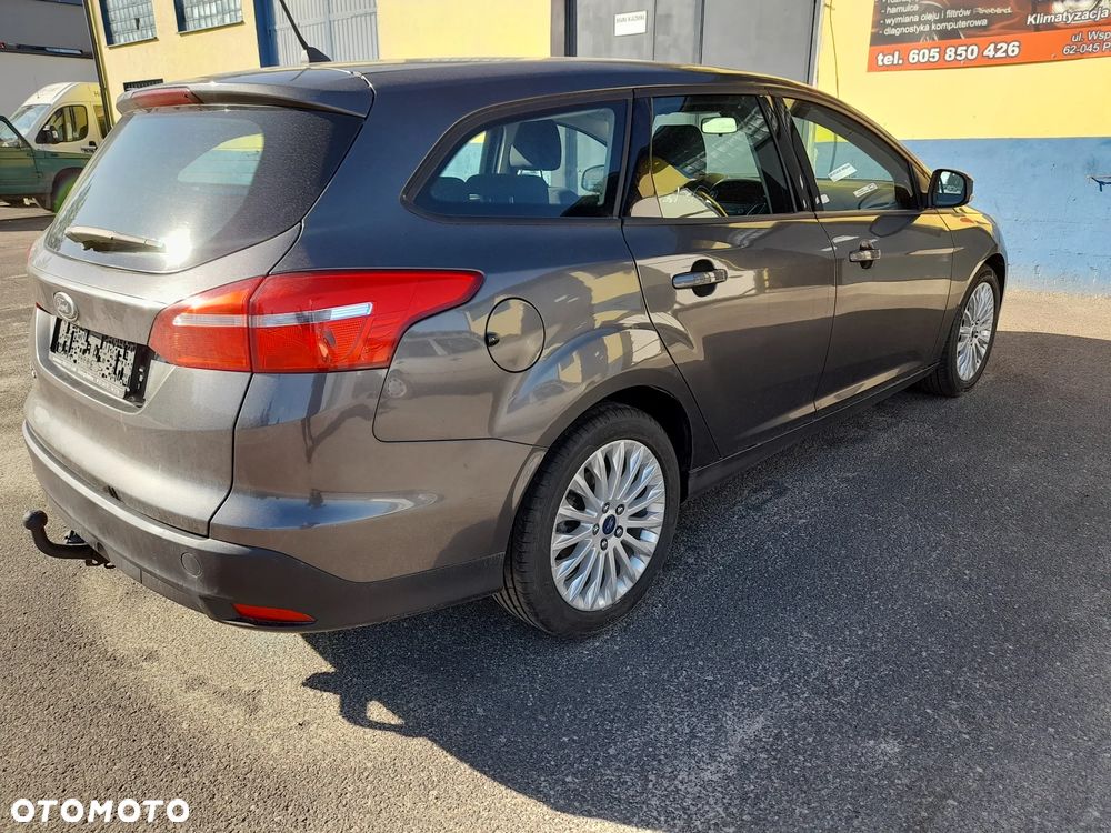 Ford Focus 1.6 TI-VCT - 1