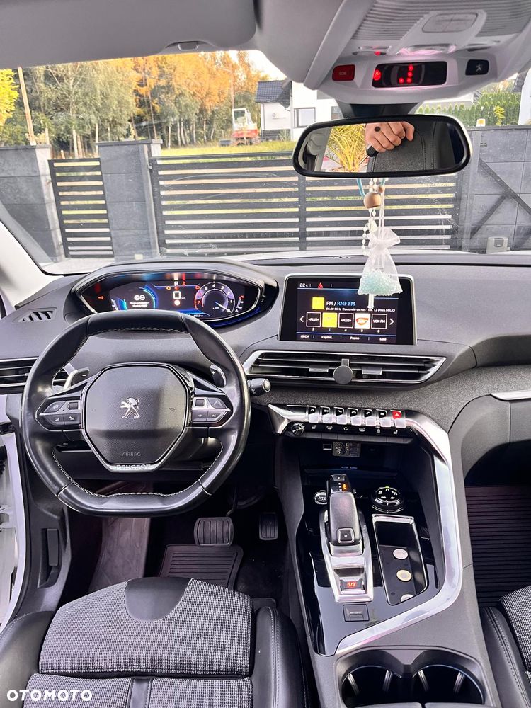 Peugeot 3008 1.2 PureTech GPF Allure S&S EAT8 - 28