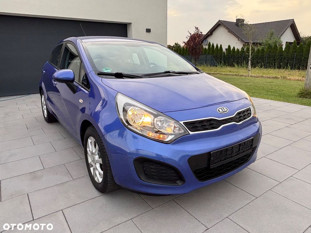 Kia Rio 1.2 Attract - 5