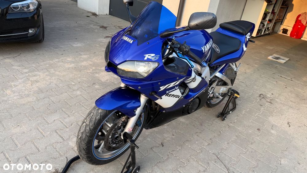 Yamaha R6 - 20