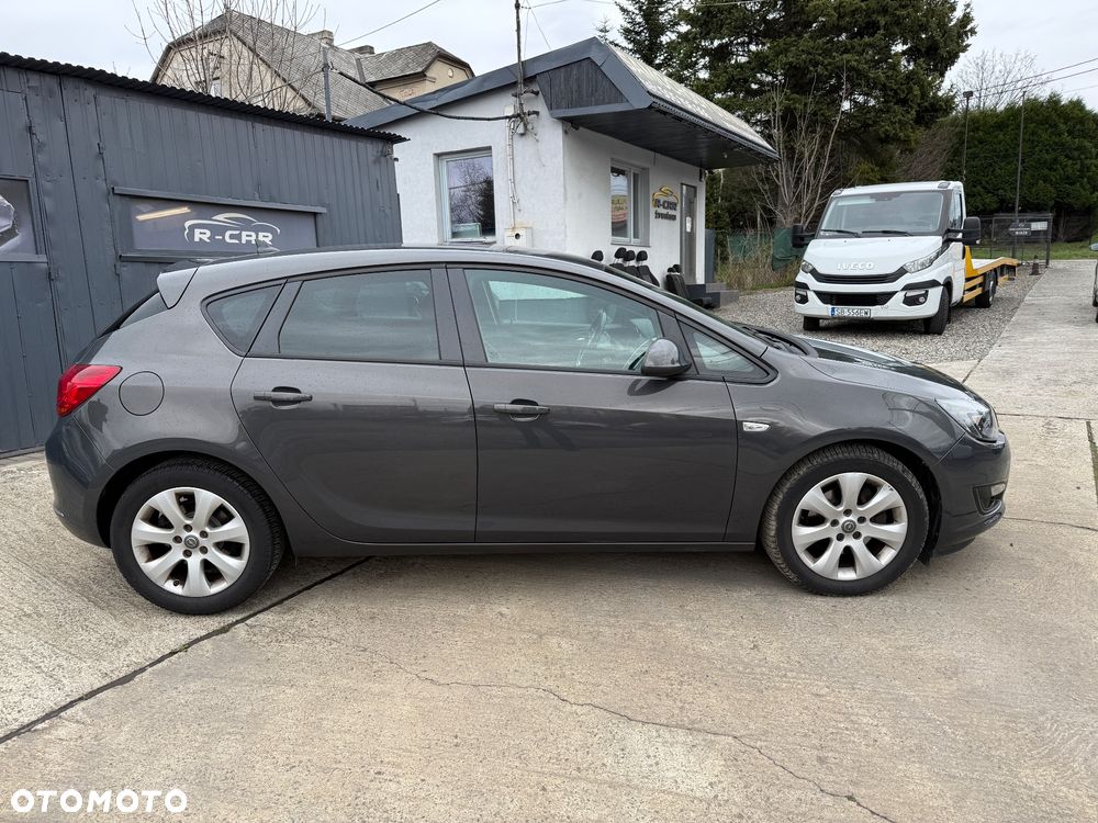 Opel Astra 1.6 CDTI DPF ecoFLEX Start/Stop Edition - 4