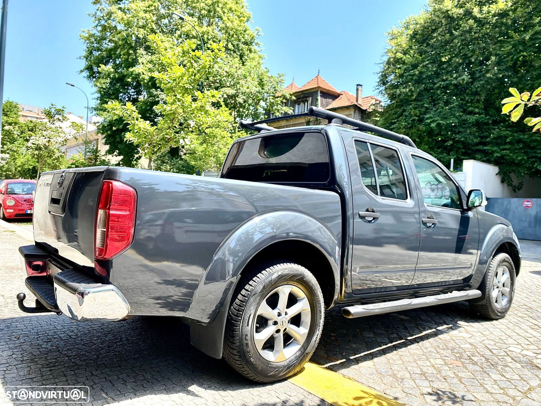 Nissan Navara 2.5 dCi CD LE Premium - 9