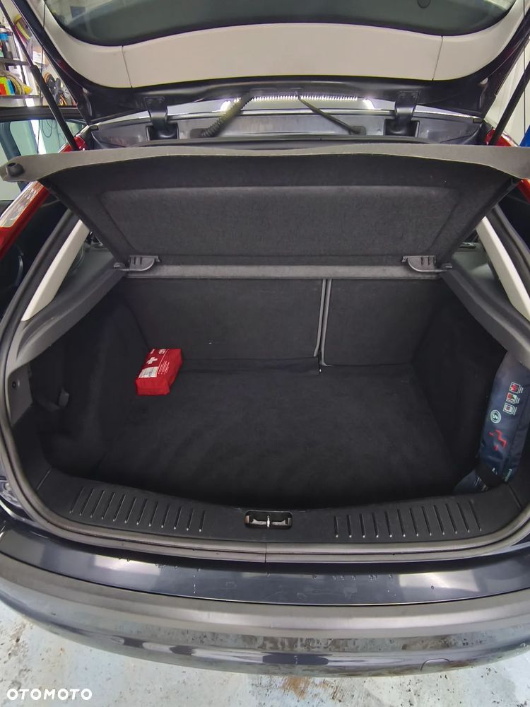 Ford Focus - 17