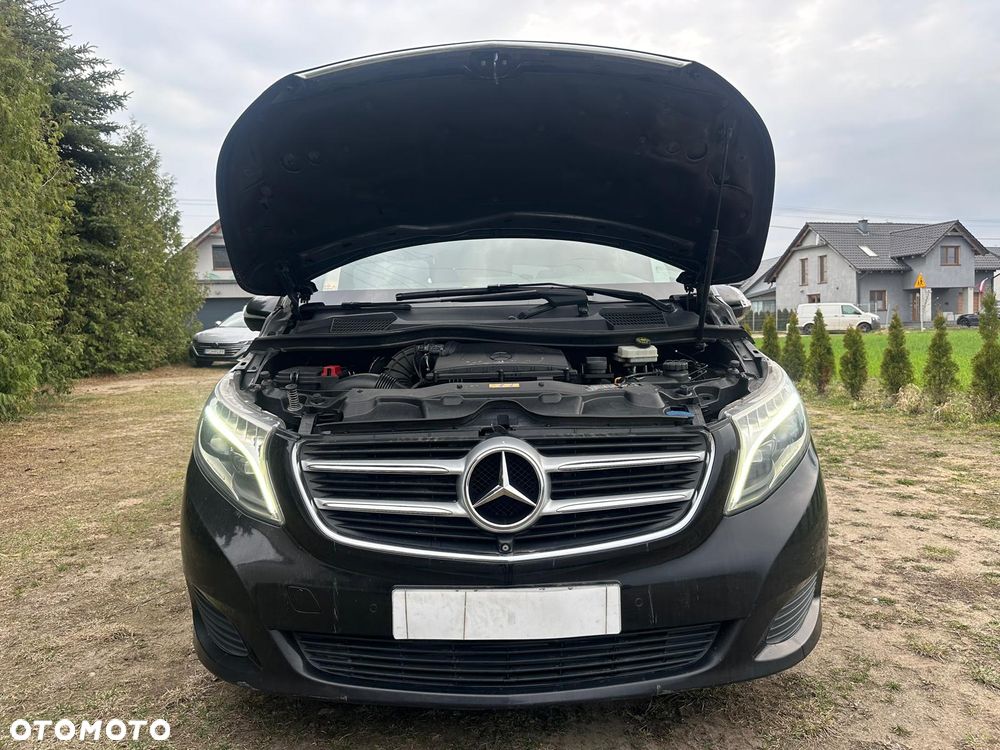 Mercedes-Benz Klasa V 250 (BlueTEC) d lang 7G-TRONIC Avantgarde Edition - 29
