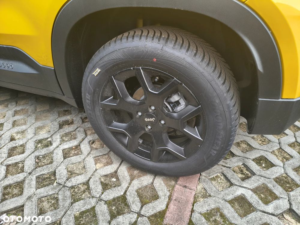 Jeep Avenger 1.2 T3 mHEV Black Edition FWD eDCT6 - 8