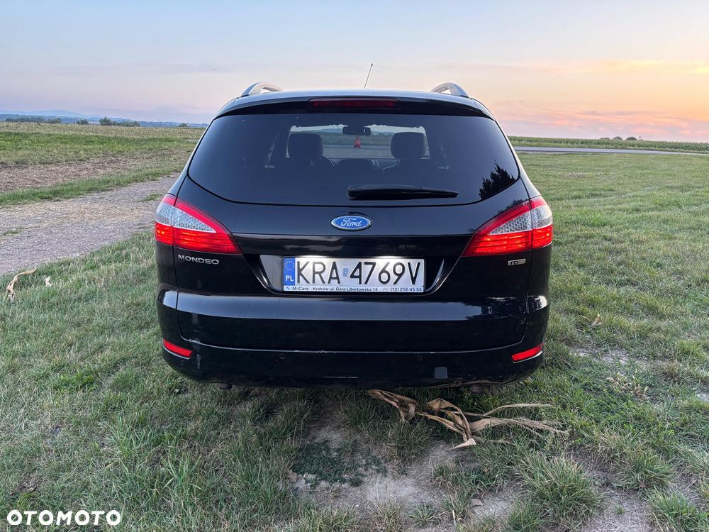 Ford Mondeo 2.2 TDCi Black Magic - 9