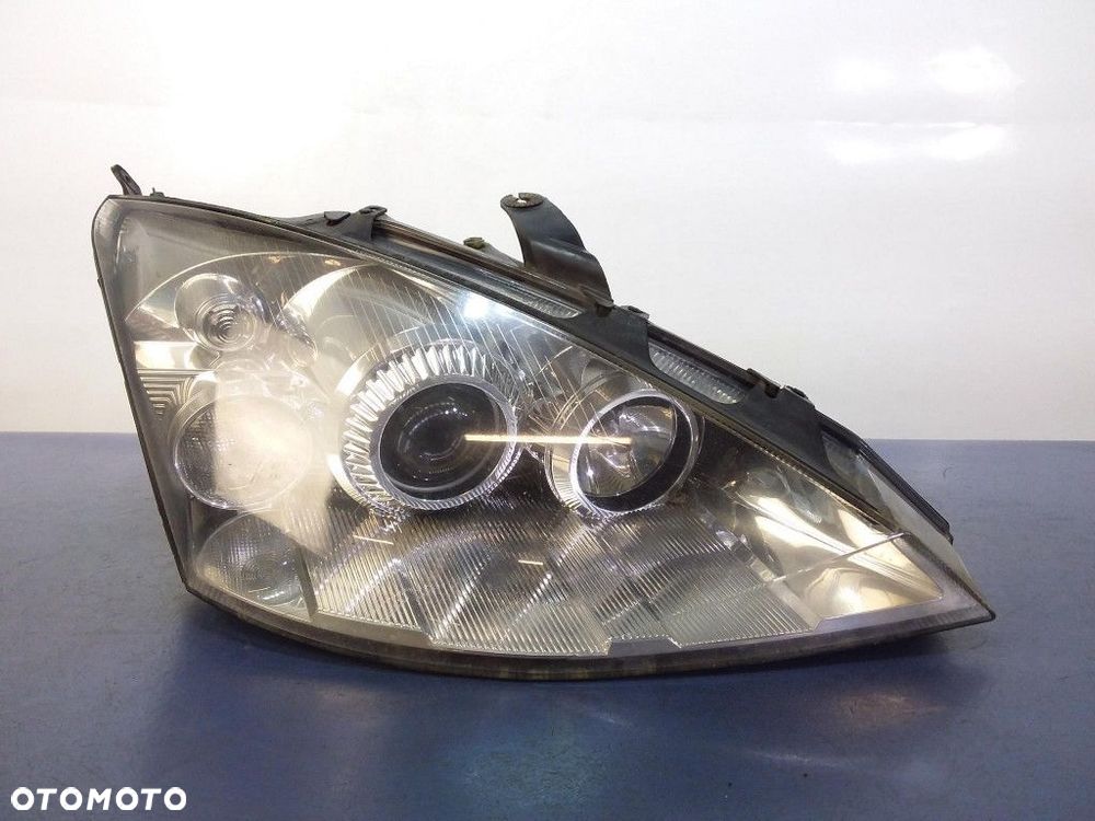 FORD FOCUS MK1 FL REFLEKTOR PRAWY XENON - 1