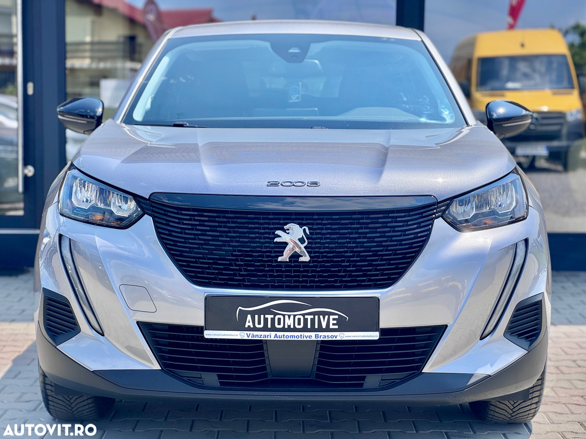 Peugeot 2008 1.2 PureTech EAT8 STT Active Pack - 2