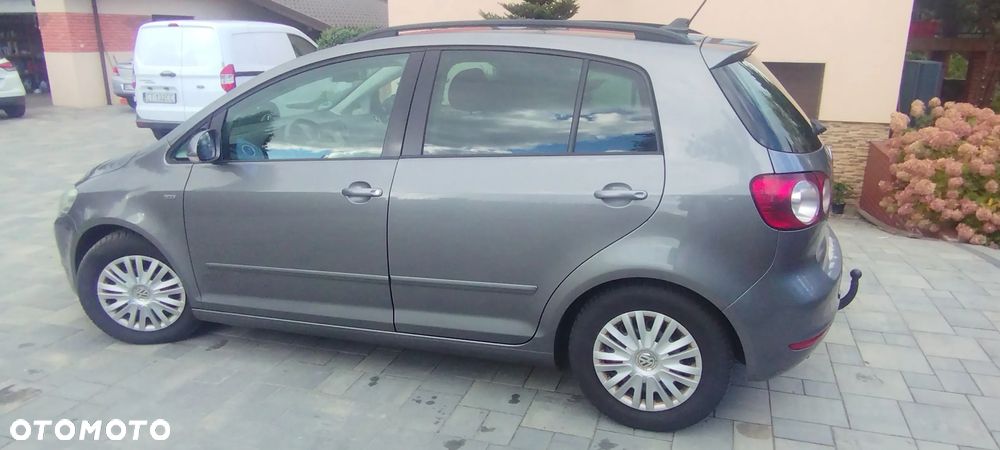 Volkswagen Golf Plus - 10