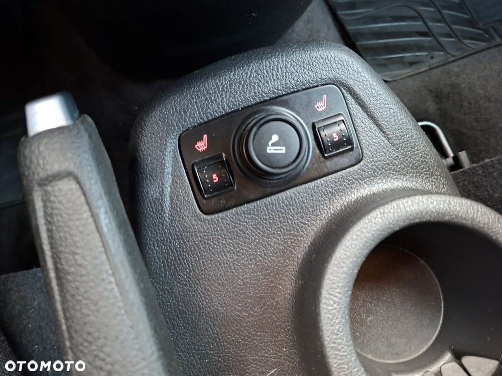 Ford Tourneo Connect 1.6 TDCi Start-Stop Ambiente - 35