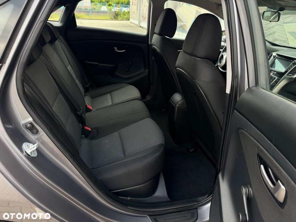 Hyundai i30 - 13
