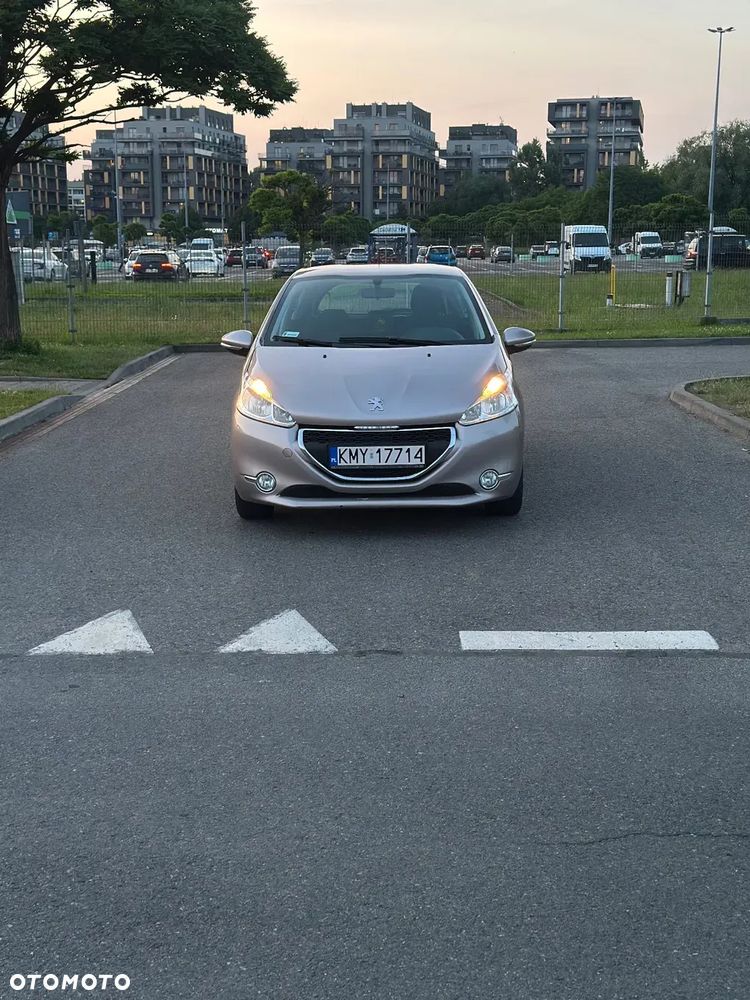 Peugeot 208 1.2 PureTech Active - 21