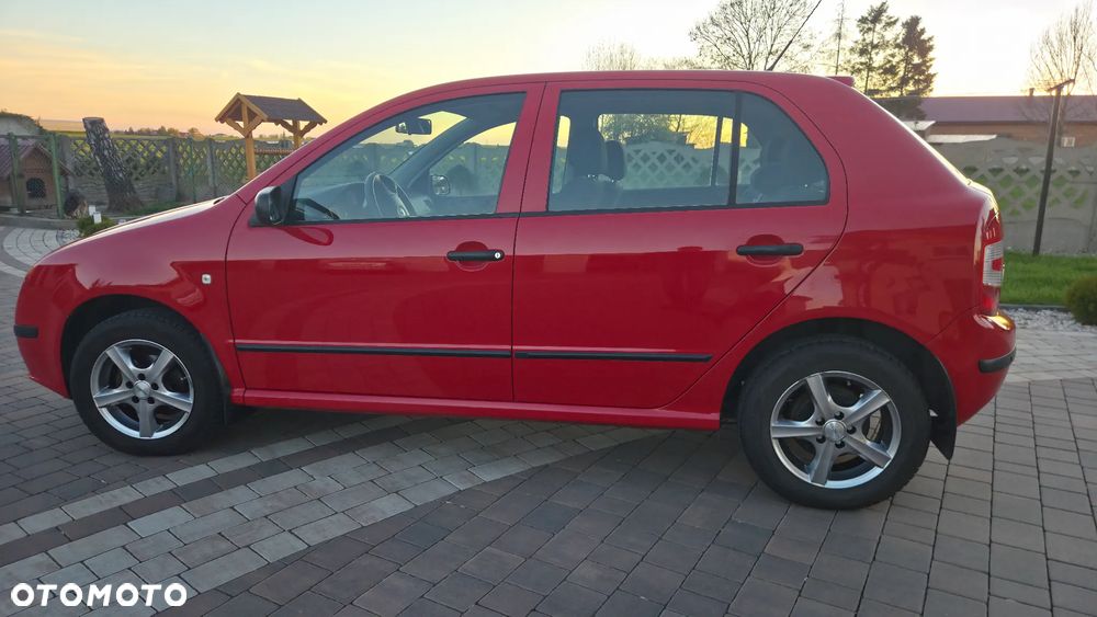 Skoda Fabia 1.2 HTP Active - 5