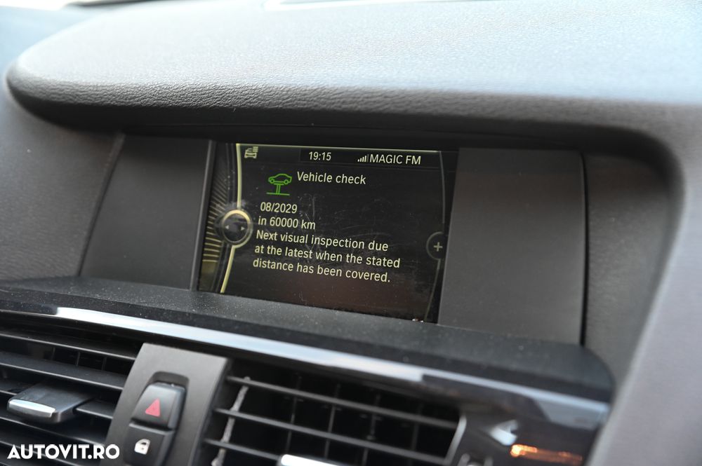 BMW X3 xDrive20d - 23