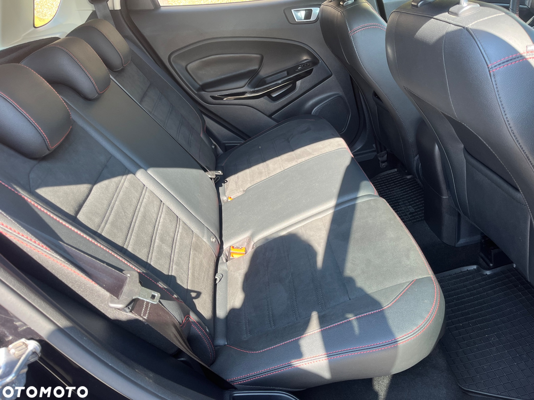 Ford EcoSport 1.0 EcoBoost ST-Line Black ASS - 8
