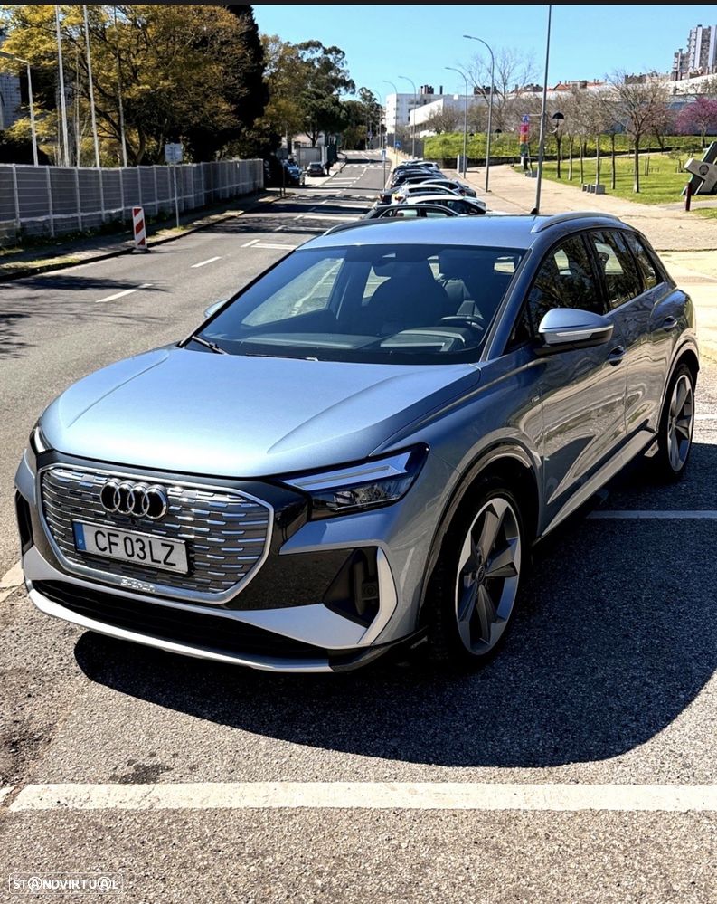 Audi Q4 e-tron - 1