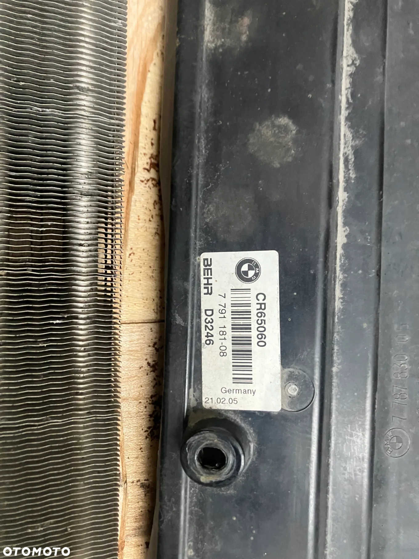 KOMPLET CHŁODNIC BMW E60 E61 525D 530D 535D M57 CHŁODNICA OLEJU WODY KLIMATYZACJI SKRAPLACZ KLIMY 7791181 7787447 7792832 - 2