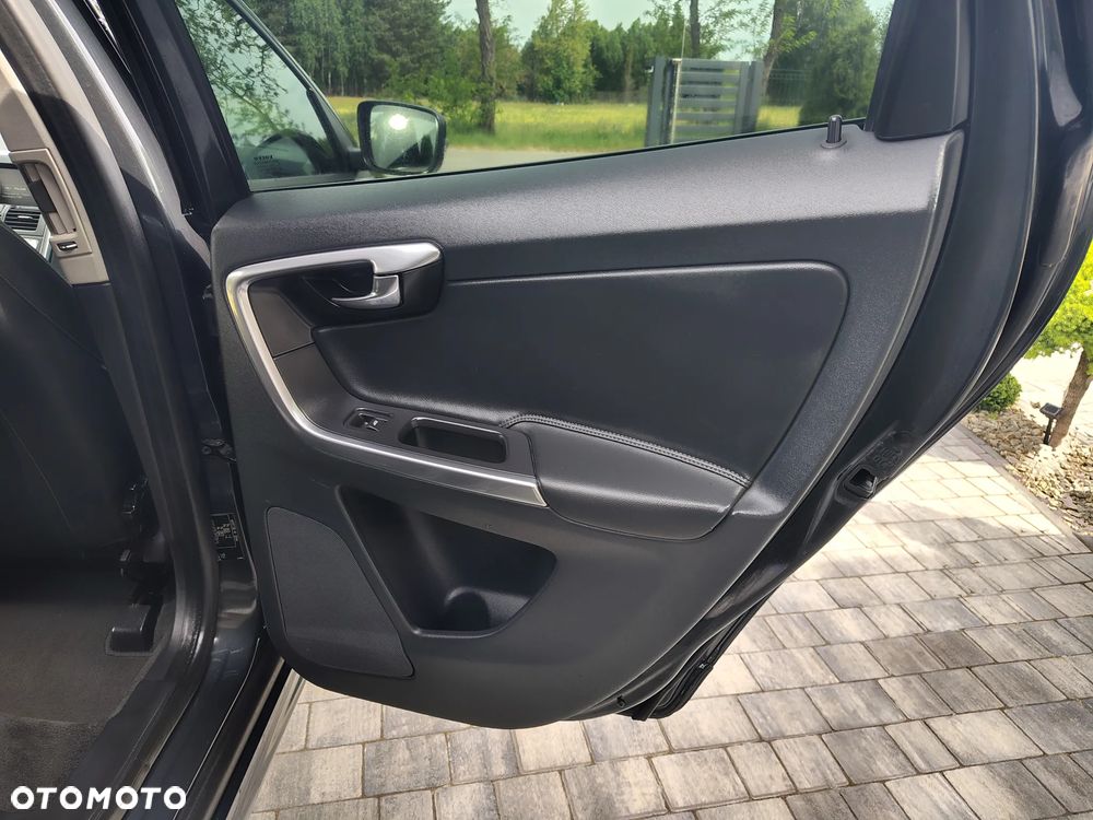 Volvo XC 60 - 15