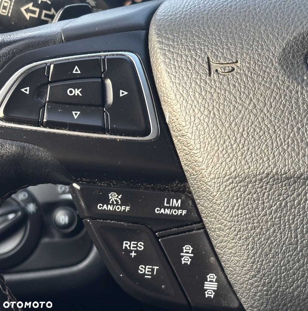 Ford Kuga 2.0 TDCi 4x4 Vignale - 22