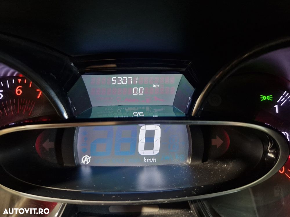 Renault Clio TCe Life Evo - 7