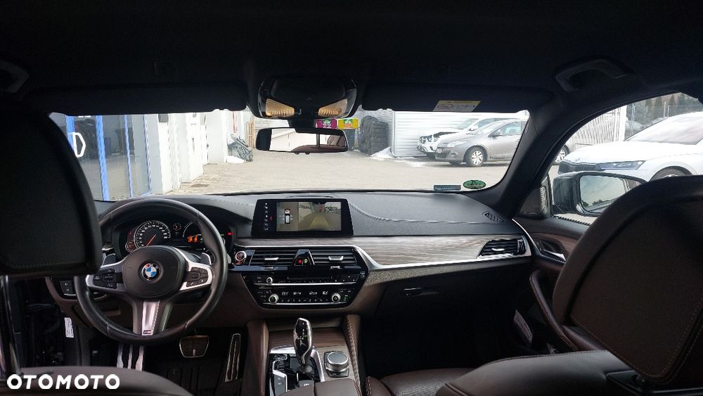 BMW Seria 5 540i xDrive Luxury Line - 21