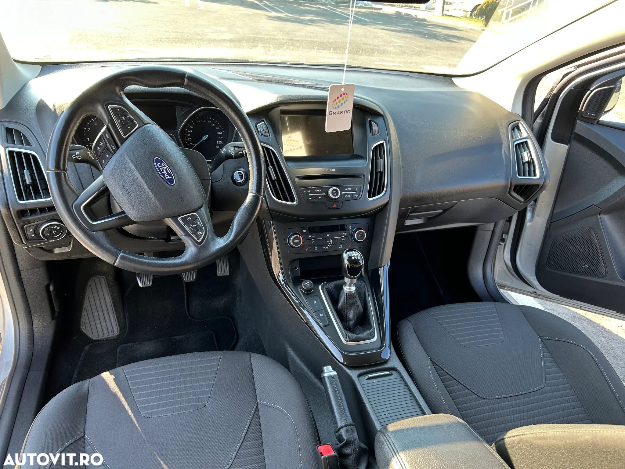 Ford Focus 1.0 EcoBoost Titanium - 12