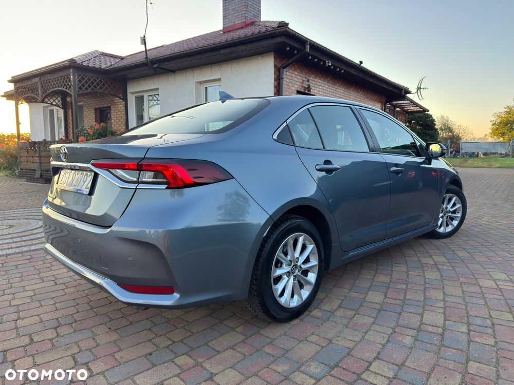 Toyota Corolla 1.6 Comfort - 10