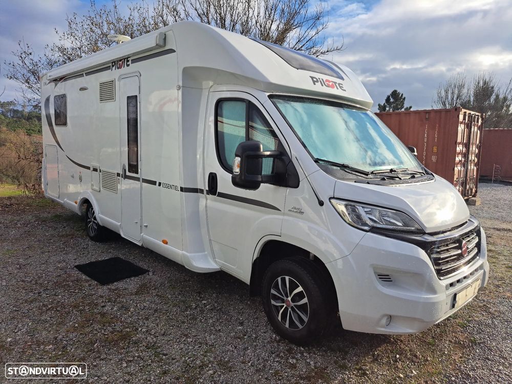 Pilote Essential P 746 - 2