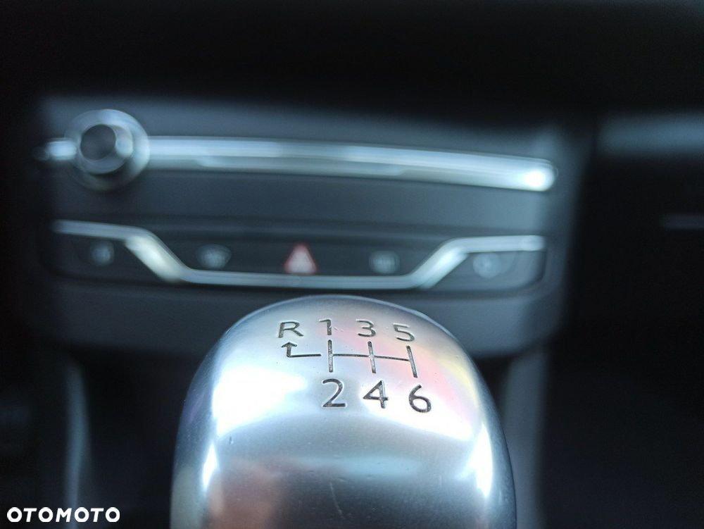 Peugeot 308 - 26